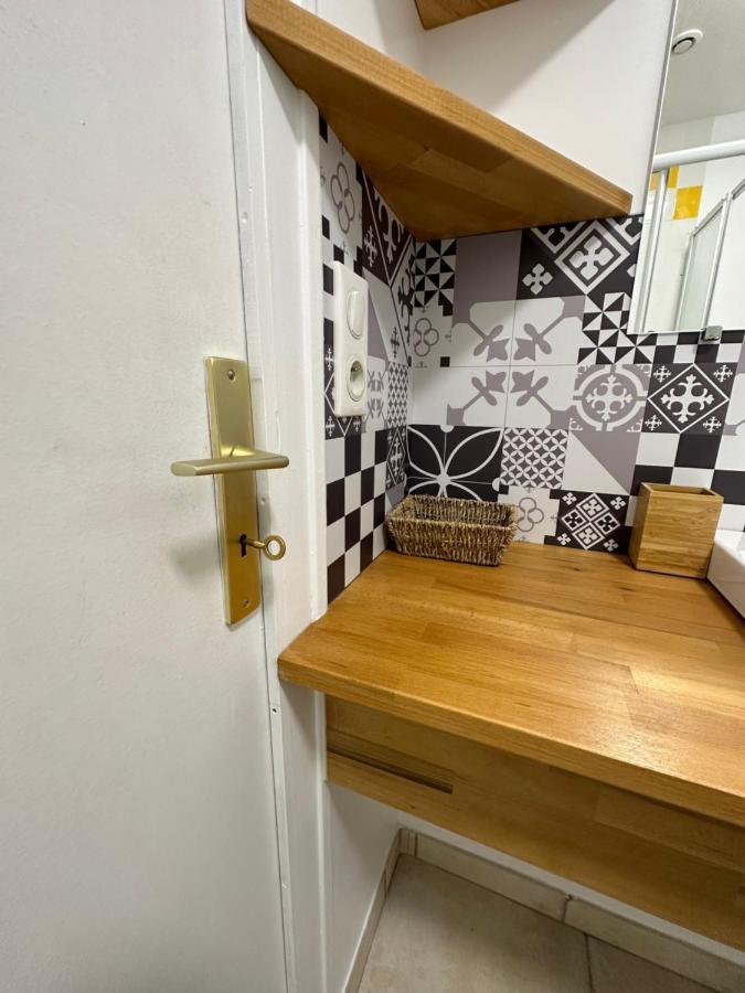 Villa Des Palmiers, Chambre 3, Lit Double Villeneuve-sur-Lot Eksteriør bilde